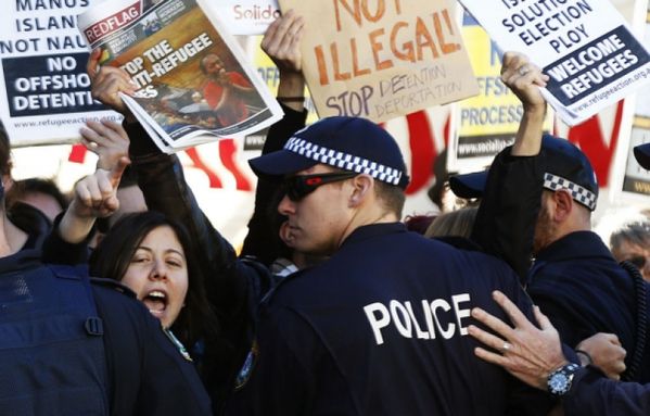 sem13julj-Z9-Manifestation-en-Australie-pour-droit-d-asile.jpg