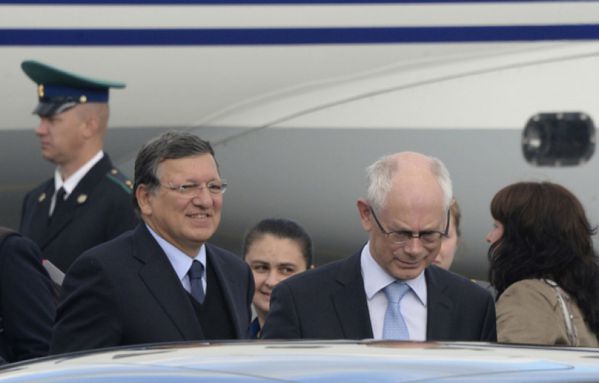 sem13sepb-Z20-Herman-Van-Rompuy-Jose-Manuel-Barroso-G20-Sai.jpg