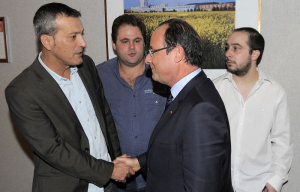 sem13sepk-Z22-Francois-Hollande-Edouard-Martin-Florange.jpg