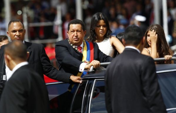 sem12juij-Z20-Hugo-Chavez-Caracas-venezuela.jpg