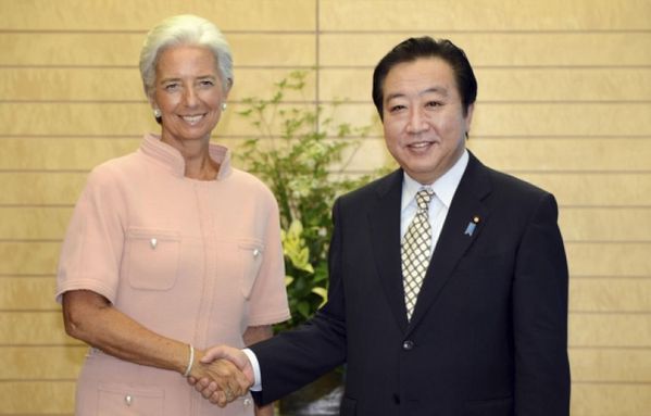 sem12juij-Z21-Christine-Lagarde-et-le-Premier-ministre-japo.jpg