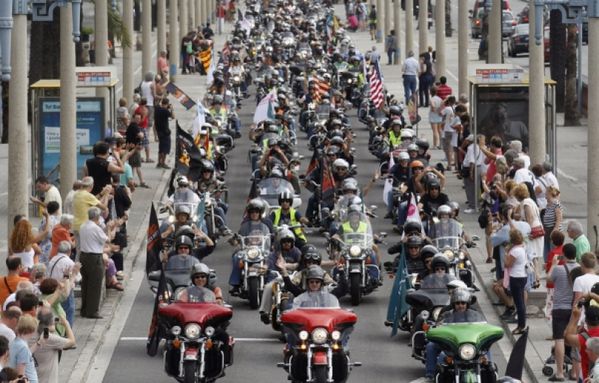 sem12juik-Z20-rassemblement-Harley-Davidson-Barcelone-espag.jpg