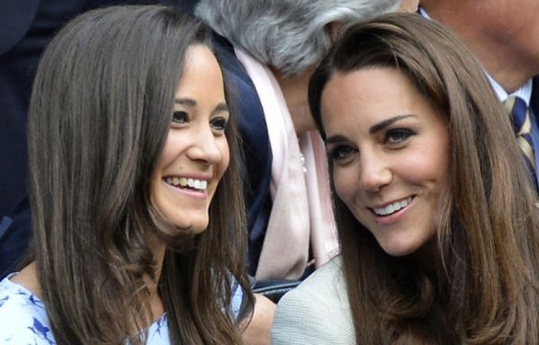 sem12juik-Z22-Pippa-et-Catherine-Middleton-tennis-Wimbledon.jpg