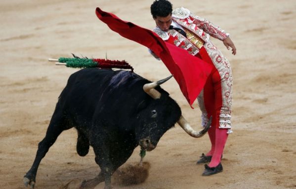 sem12juik-Z42-Torero-a-Pampelune.jpg