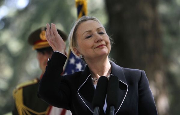 sem12juik-Z8-Hillary-Clinton-Afghanistan.jpg