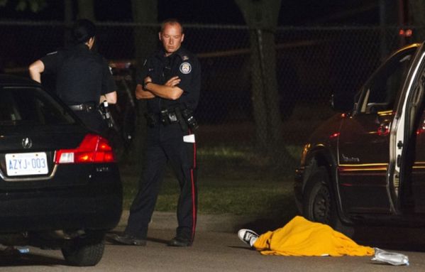 sem12juim-Z23-Fusillade-Toronto-Canada.jpg