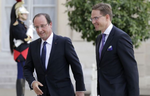 sem12sepi-Z39-Francois-Hollande-a-recu-le-Premier-ministre-.jpg