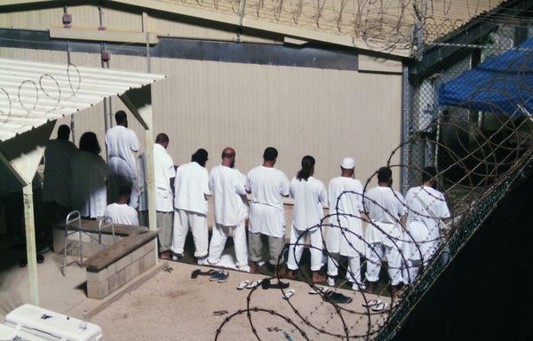 Guantanamo-Detenus.jpg