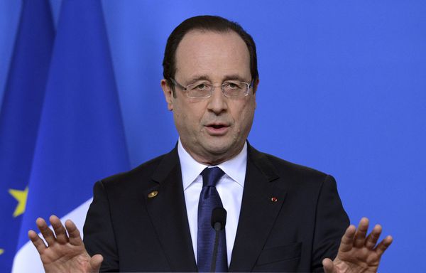 Francois-Hollande-ca-gronde-a-gauche.jpg