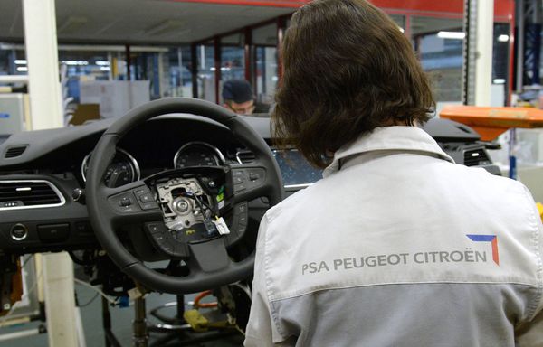 sem13juim-Z8-la-famille-Peugeot-prete-a-s-effacer.jpg