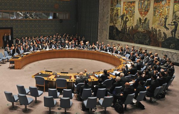 sem13decb-Z16-Le-Conseil-de-securite-de-l-ONU-donne-feu-ver.jpg