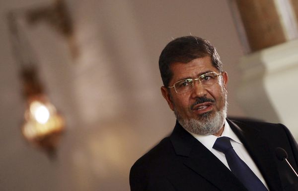 Morsi-freres-musulmans-organisation-terroriste-en-egypte.jpg