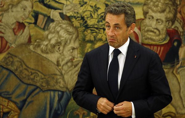 Nicolas-Sarkozy-retour-par-la-case-UMP.jpg