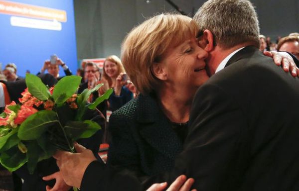angela-Merkel-reelue-presidente-CDU.jpg