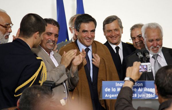 sem52-Z31-Francois-Fillon-inauguration-mosquee-Argenteuil.jpg