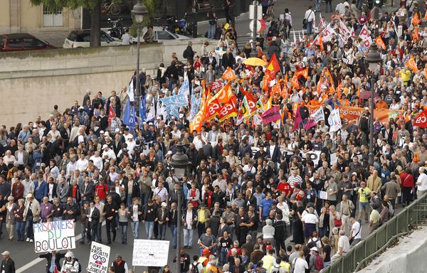 Manifestation-retraites-23-septembre-Paris.jpg
