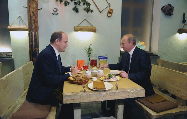 sem77-Z1-Albert-II-Poutine.jpg