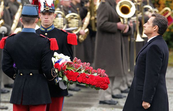 sem90-Z37-Nicolas-Sarkozy-hommage-de-Gaulle.jpg