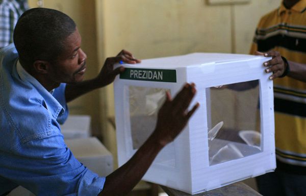 sem96-Z18-Elections-Haiti.jpg