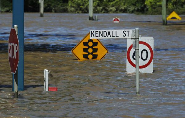 sem105-Z20-Inondations-dansle-Queensland.jpg