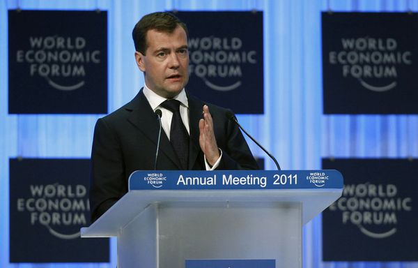 sem11jh-Z13-Dmitri-Medvedev.jpg