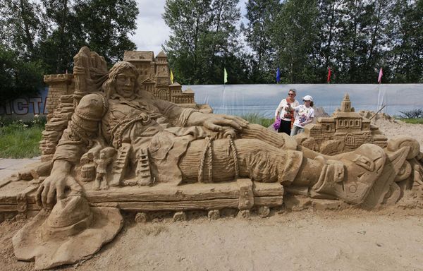 sem11jlb-Z1-Gulliver-concours-sculpture-de-sable-Russie.jpg