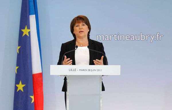 sem11juh-Z40-martine-aubry-candidate-lille-28juin-2011.jpg