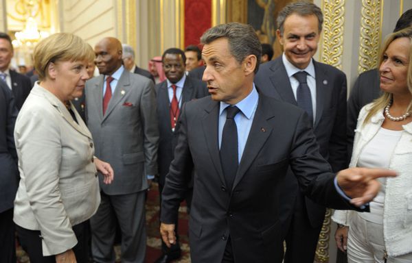 Sarkozy-Conference-Libye-Paris-1er-septembre-2011.jpg