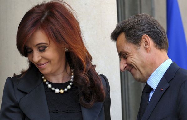 sem11sed-Z7-Nicolas-Sarkozy-Cristina-Kirchner-Presidente-A.jpg