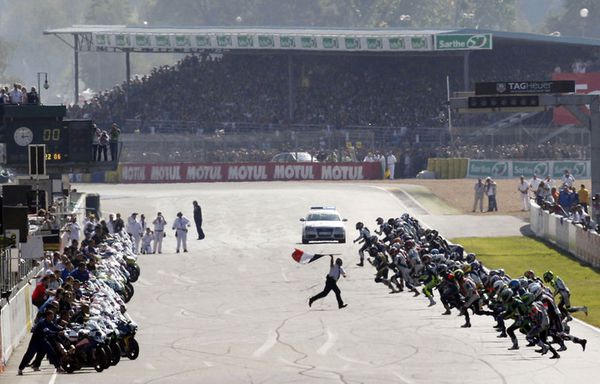 sem11seg-Z12-24-heures-du-Mans-a-moto-copie-1.jpg