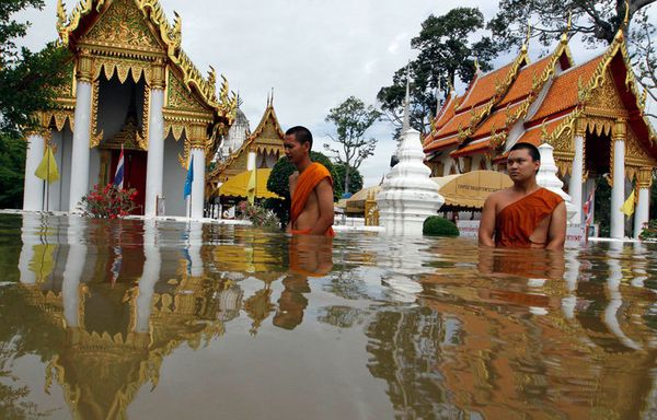 sem11octc-Z27-Inondations-Thailande-Bangkok.jpg