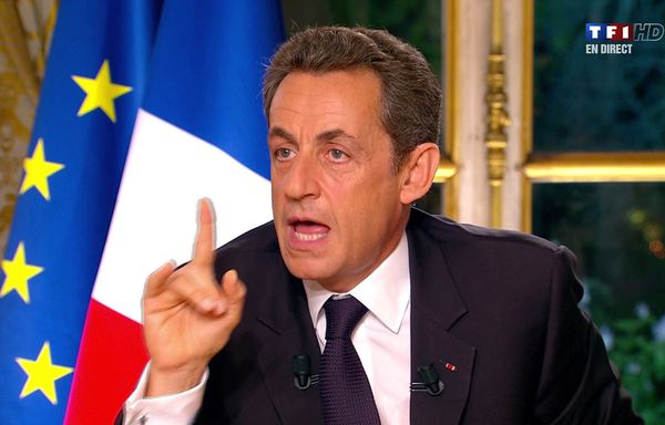 sem11octi-Z32-Sarkozy-emission-Face-a-la-crise-12-millions-.jpg