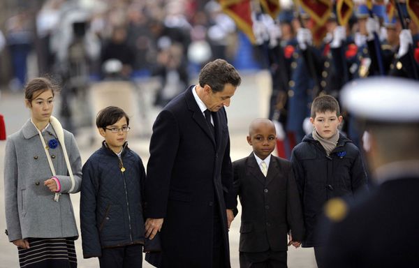 sem11novc-Z26-Nicolas-Sarkozy-Enfants-de-soldats-tues-au-co.jpg