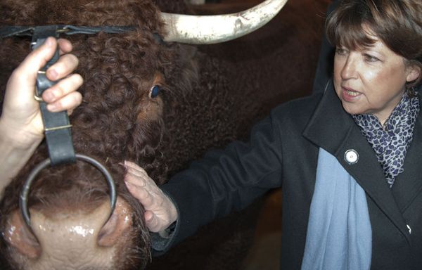 sem24-Z28-Martine-Aubry-au-salon-de-l-agriculture.jpg