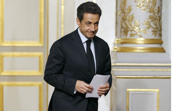 sem12janf-Z12-Nicolas-Sarkozy-apres-le-sommet-de-crise.jpg