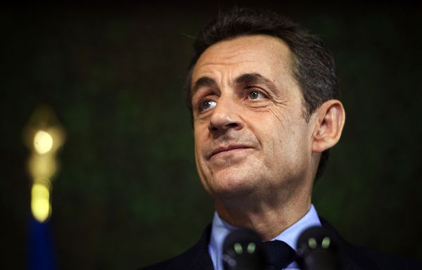 Nicolas-Sarkozy-lors-de-son-deplacement-en-Guyane.jpg