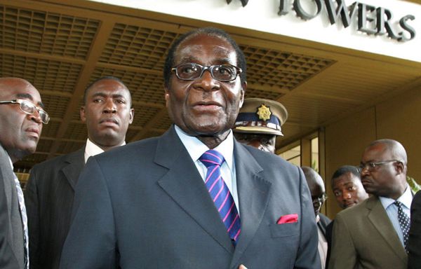 sem26-Z7-Robert-Mugabe.jpg