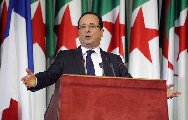 sem12decf-Z8-Francois-Hollande-Algerie-discours-parlement.jpg