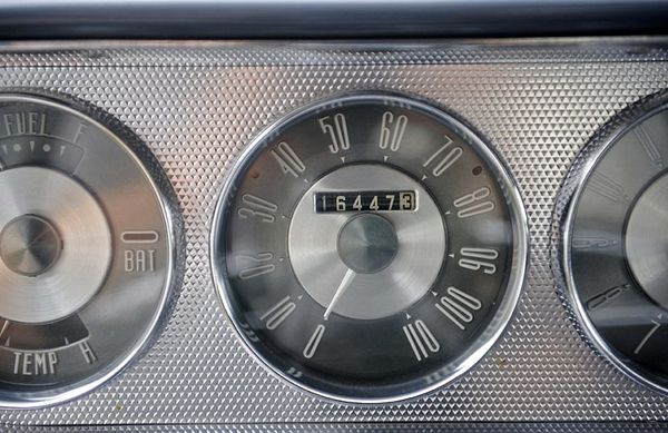packard_model_200_4-door_sedan_1951_115.jpg