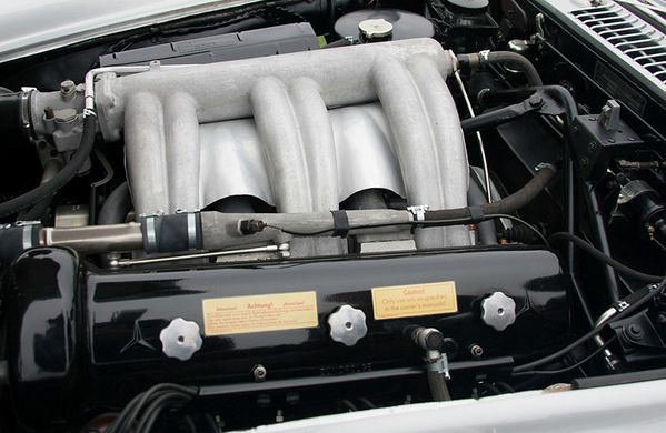 mercedes_benz_300_sl_alloy_gulwing_coupe_1955_.jpg