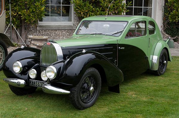bugatti_type_57c_coupe_aerodynamique_1938_24.jpg