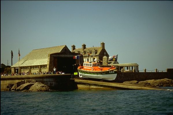 Barfleur0007canotcs.jpg