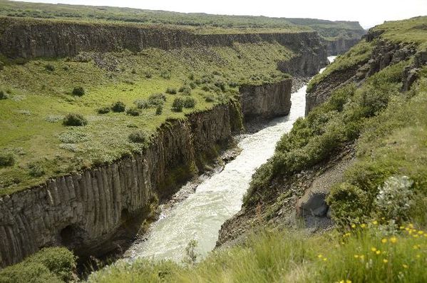 _DSC6907Gullfoss---gorges.JPG