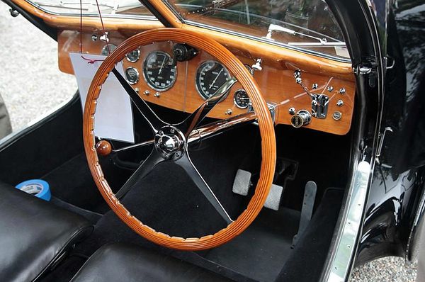 bugatti_type_57_sc_atlantic_coupe_1938_115.JPG