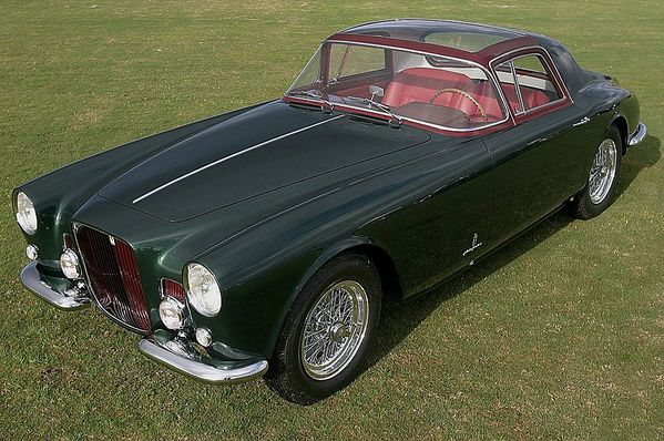 ferrari_375_america_pininfarina_coupe_special_1954_104.jpg