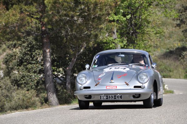 Mes-images-2-2062-Porsche-356-C-1964.JPG