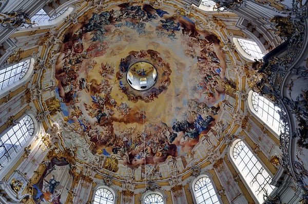 800px-Ettal_-_Klosterkirche_Ettal7.jpg