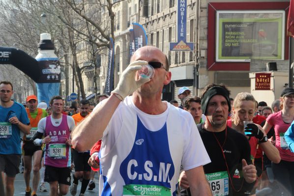 7avr13-Marathon-PARIS-9005.JPG