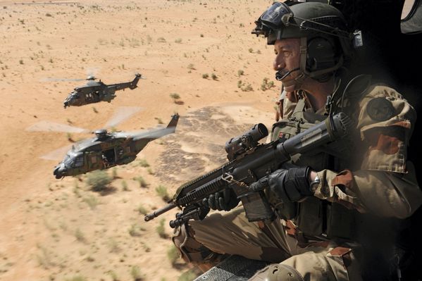 sem14novi-Z13-Les-forces-speciales-francaises-passent-a-l-a.jpg