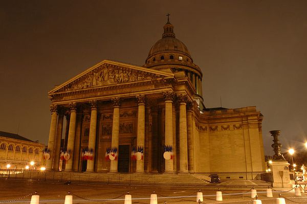 Panthéon nuit